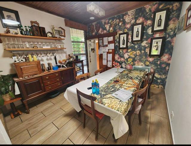 6 BEDROOM HOUSE FOR SALE IN WATERKLOOF RIDGE